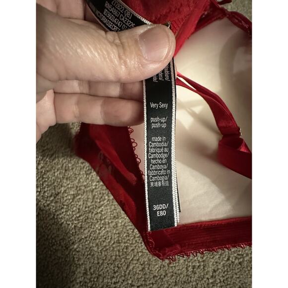 Victoria’s Secret Very Sexy Push-Up Bra 36DD Red Floral Lace Embroidered - Picture 8 of 9